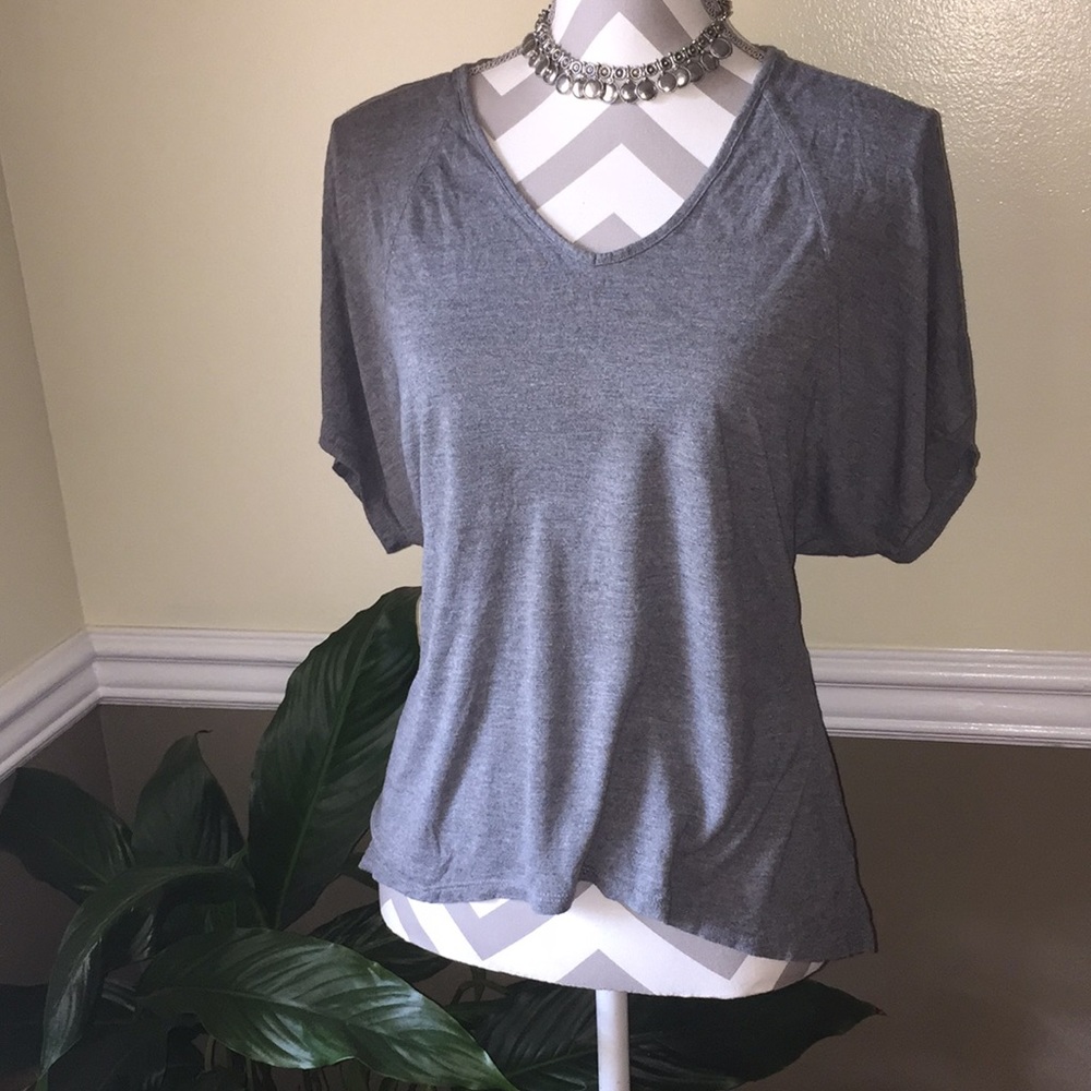 🍁Soft grey zip up tee